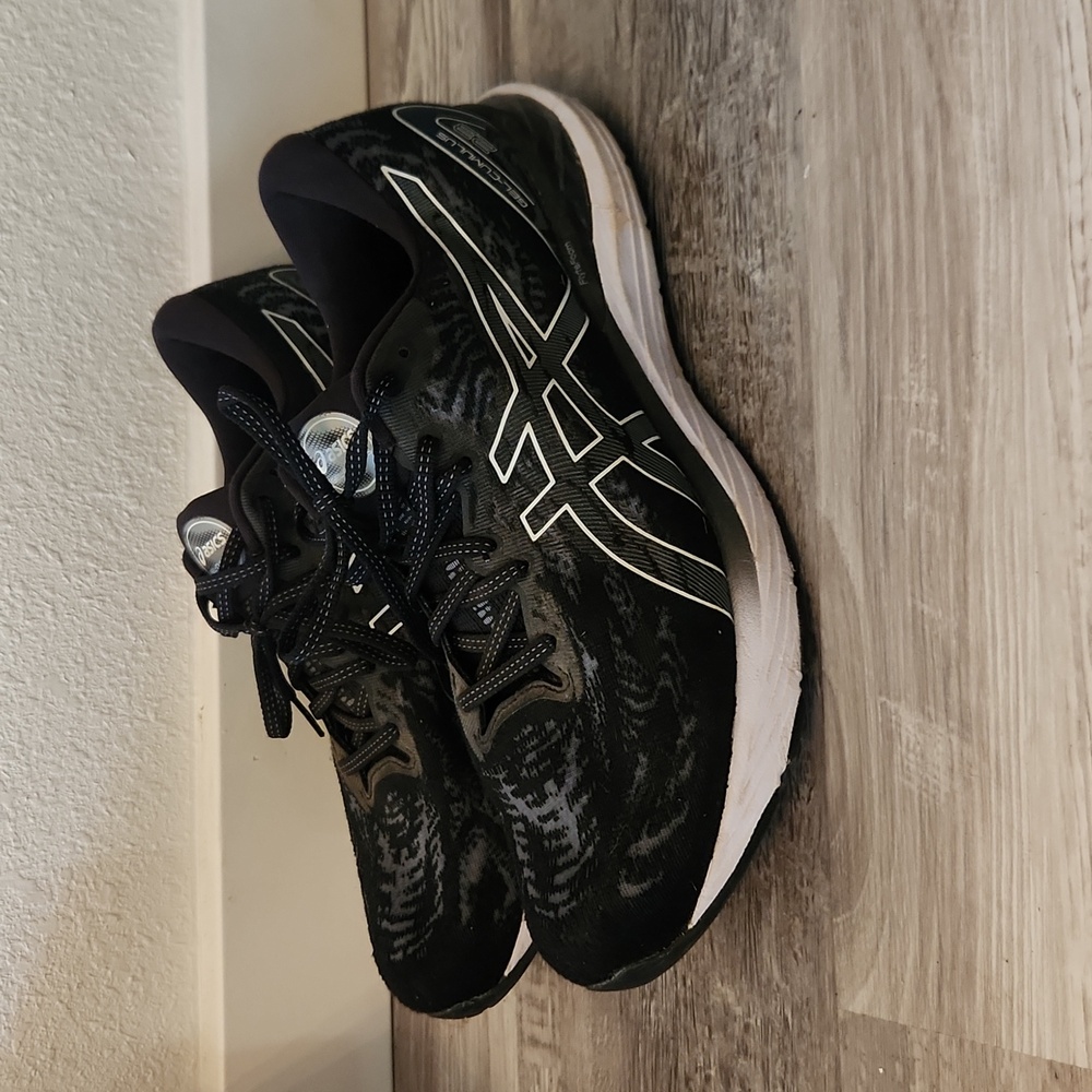 Asics Flyte foam Black & White Shoes Workout 11.5 Mens